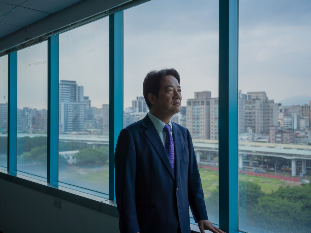 William Lai Ching-te, Taiwan's presidential candidate from the ruling Democratic Progressive Party (DPP), works in his office at the DPP headquarters in Taipei on 24 October, 2023.