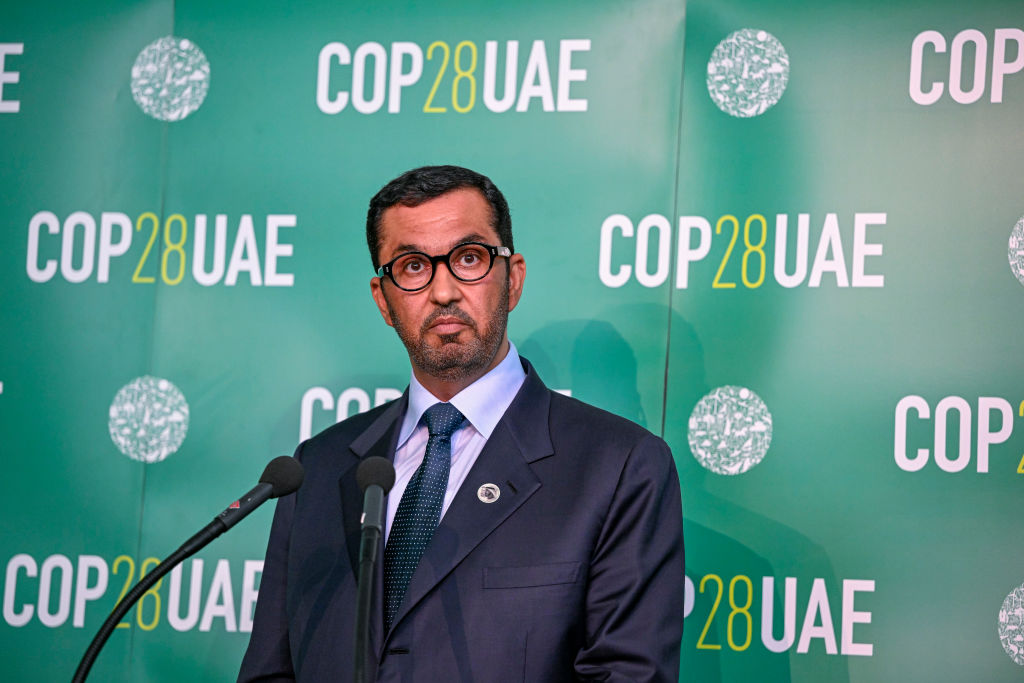 Si Sultan Ahmed Al Jaber, Presidente-Designate ng UNFCCC COP28 climate conference at CEO ng Abu Dhabi National Oil Company, nagsalita sa isang side event sa UNFCCC SB58 Bonn Climate Change Conference noong Hunyo 8, 2023 sa Bonn, Alemanya. 