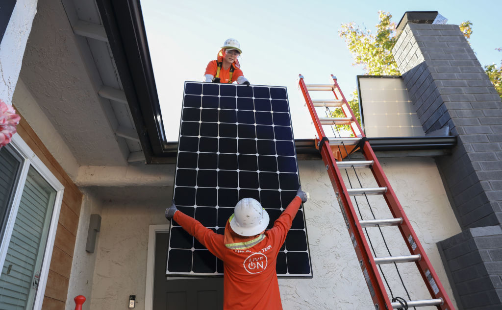 Solar Panel Subsides in California