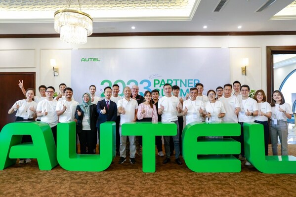 Autel veranstaltet Partnergipfel in Vietnam, beschleunigt den Erfolg von Diagnose und EV-Ladegeräten