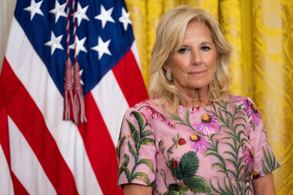 First Lady Jill Biden positiv auf COVID-19 getestet Tage vor Präsident Joe Bidens G-20-Reise