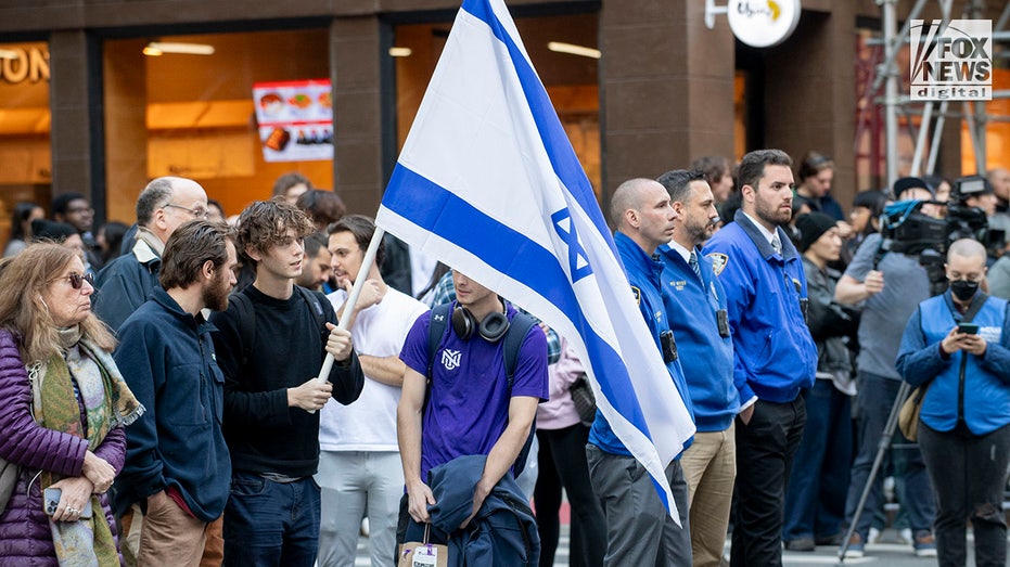 Antisemitismus hat weltweit zugenommen, wie aus einem anlässlich des Holocaust-Gedenktages veröffentlichten Bericht hervorgeht