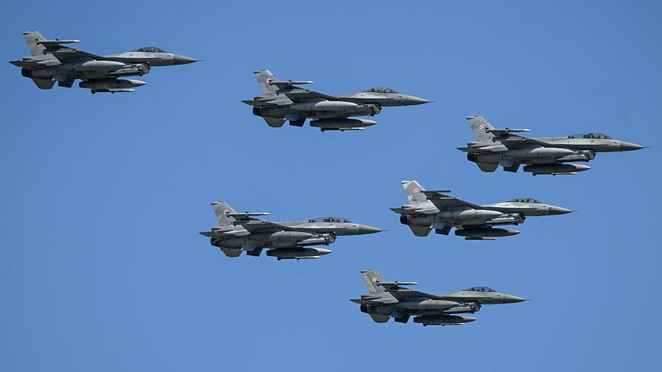 Nga phóng máy bay không người lái vào Ba Lan vài ngày sau cuộc gặp của Trump với đồng minh NATO