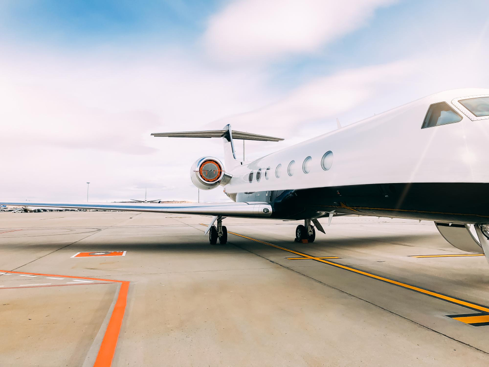 private luxury jet airport terminal Surf Air Mobility Enters Agreement to Supply Electric Powertrains to Kenya’s Largest Cessna Caravan Charter Operator Z.Boskovic Air Charters