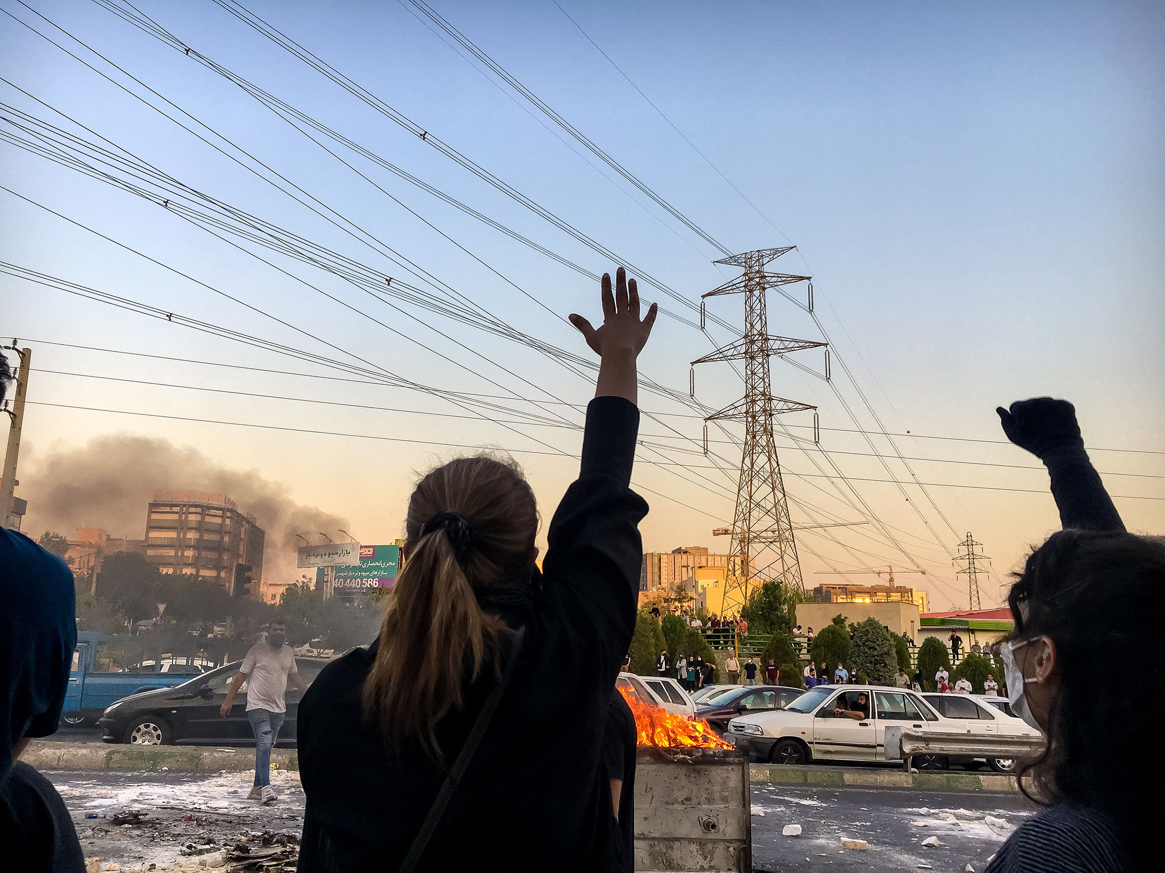 伊朗婦女在德黑蘭抗議,2022年10月1日。