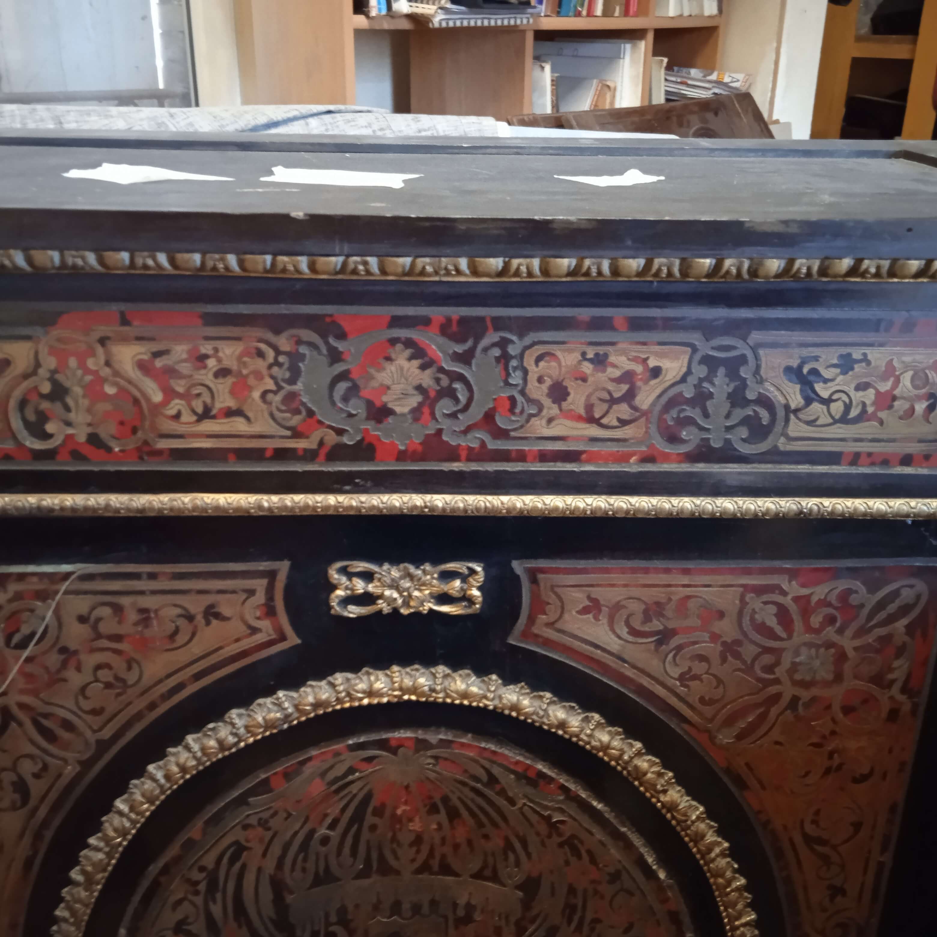 furniture.alt