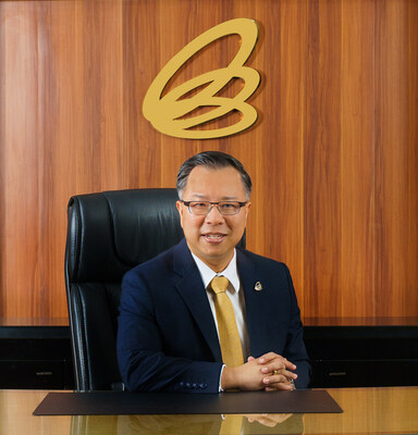 Mr. Narit Therdsteerasukdi, Secretary General of the Thailand Board of Investment announced today that the country’s Commission on the National Competitiveness Enhancement for Targeted Industries has approved China’s Sunwoda Electronic project to invest more than US$1 billion in EV battery cell plants, in a move that will boost Thailand’s supply chain. Mr. Narit Therdsteerasukdi, Secretary General of the Thailand Board of Investment announced today that the country’s Commission on the National Competitiveness Enhancement for Targeted Industries has approved China’s Sunwoda Electronic project to invest more than US$1 billion in EV battery cell plants, in a move that will boost Thailand’s supply chain.