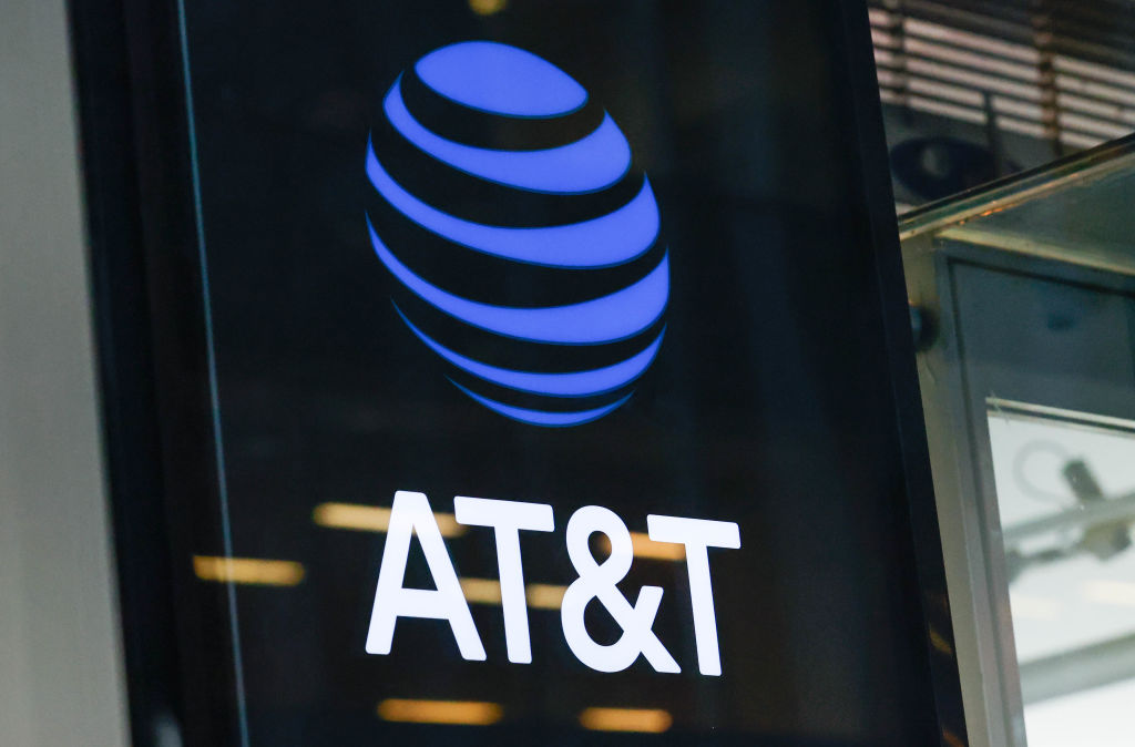 AT&T Set To Release Q4 Results