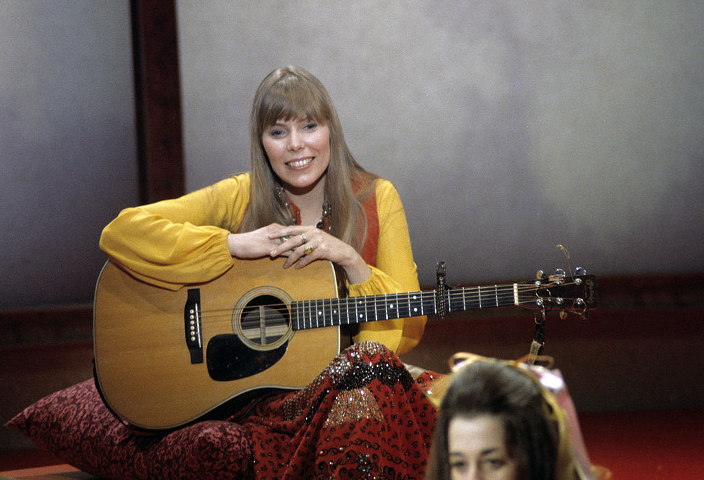 JONI MITCHELL