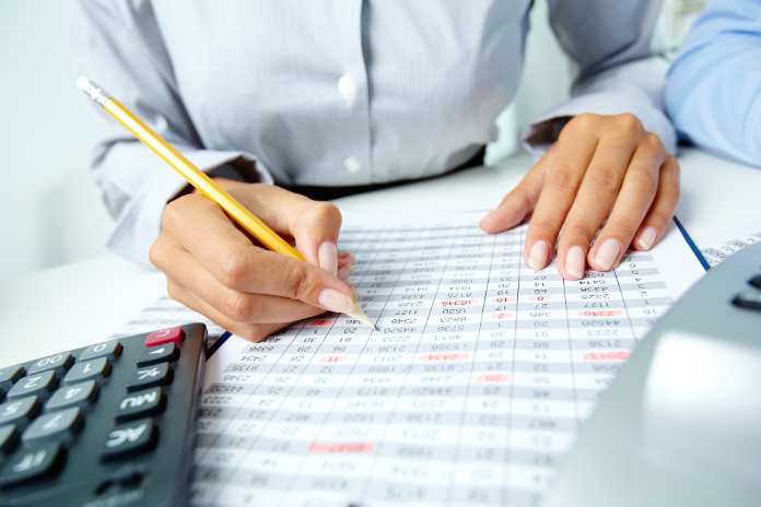 8af753367a8f9ba6d36bd713e9374564 1 Top Berkshire Hathaway Stocks to Buy