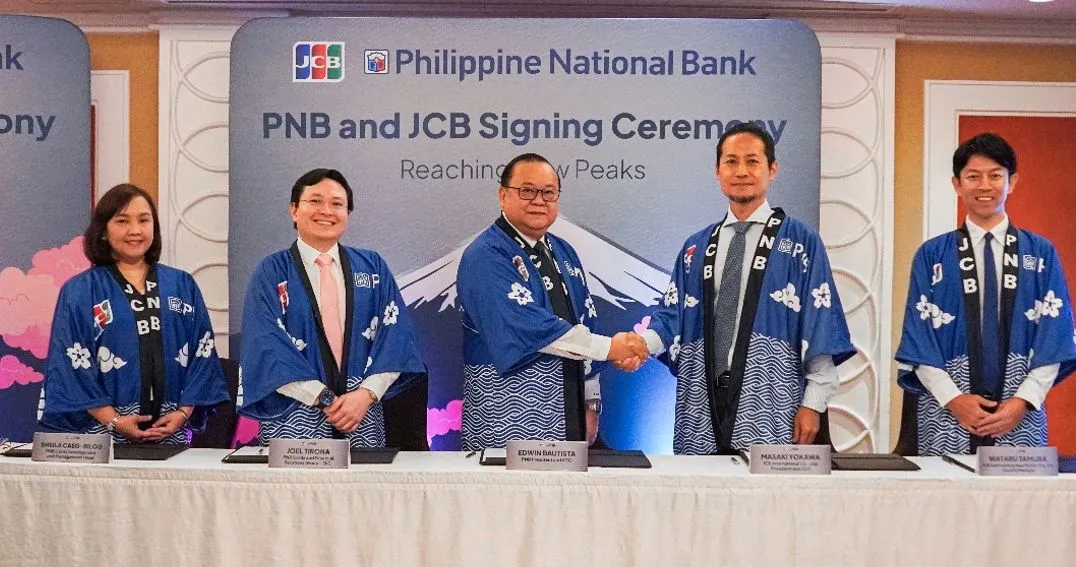 [From left to right: PNB Cards Business Development and Management Head Sheila Caeg-Bilog; PNB Cards and Financial Solutions OIC Joel Tirona; PNB President and CEO Edwin R. Bautista; JCBI President and CEO Masaki Yokawa; JCB Philippines Country Manager Wataru Tamura]