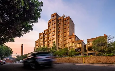 Brutalist landmark now waterproof: The Penetron System of crystalline waterproofing products helped restore and protect the building’s concrete structures, which had suffered extensive spalling. Sirius Building concrete repair