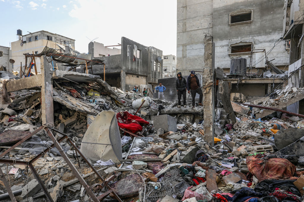 Israel attacks Gaza breaking ceasefire : At least 322 dead