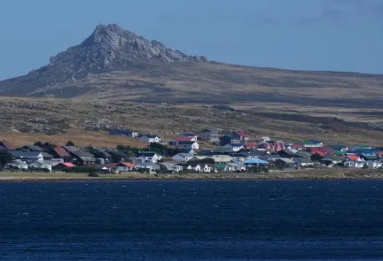 Milei’s Malvinas Play: Peace Talks on Paper, Sanctions on the Water