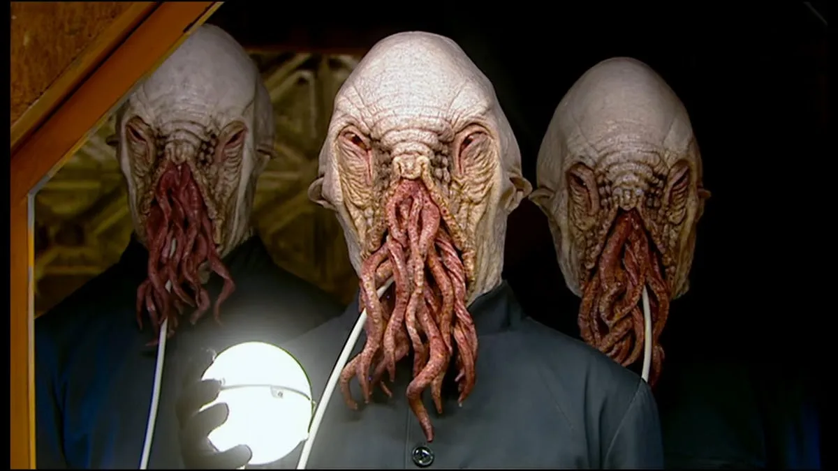 20 Years On, Doctor Who’s Overlooked Cosmic Horror Arc Outshines The Cult Classic It’s Supposedly Ripping Off
