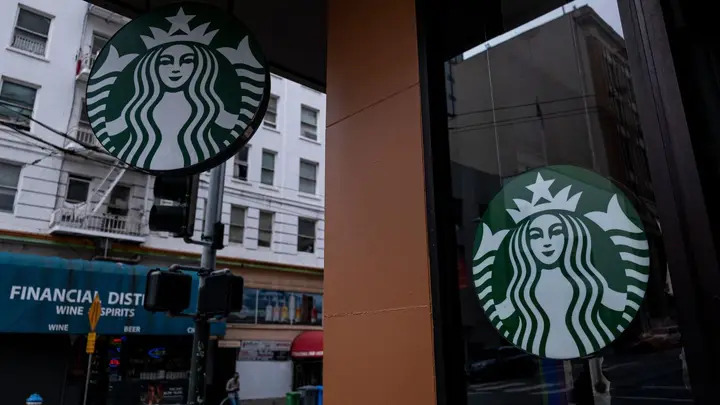 Starbucks isasara ang 7 Downtown Stores sa San Francisco