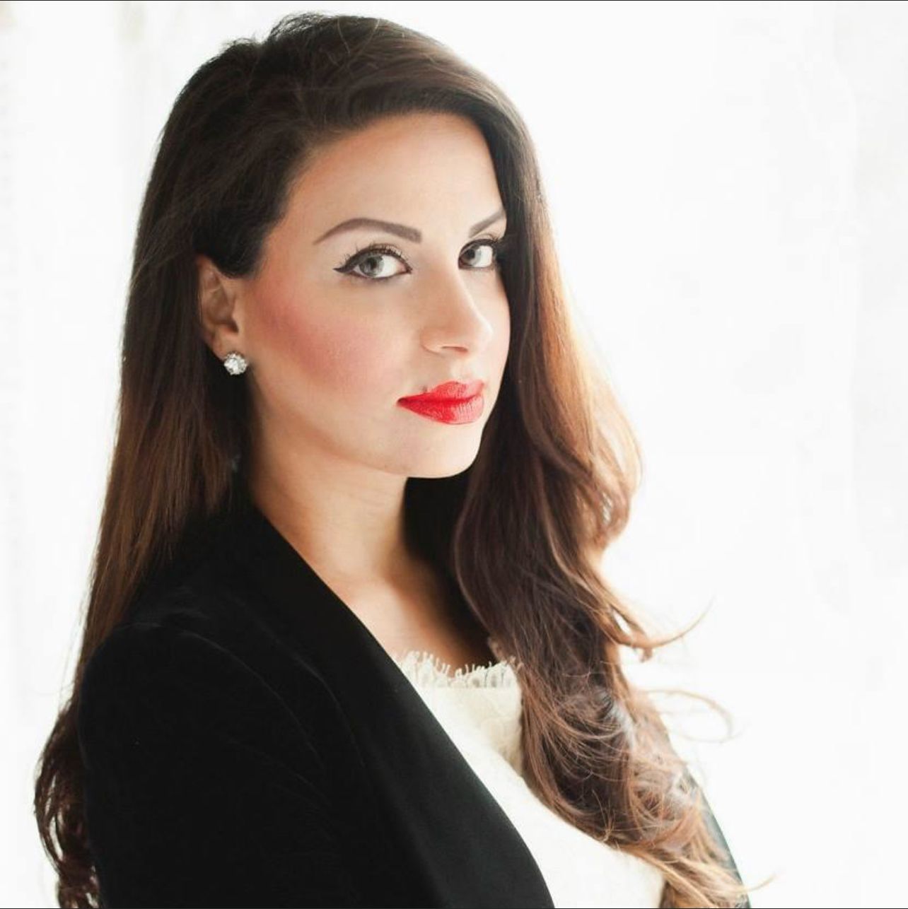Sahar Barati Sahar Barati