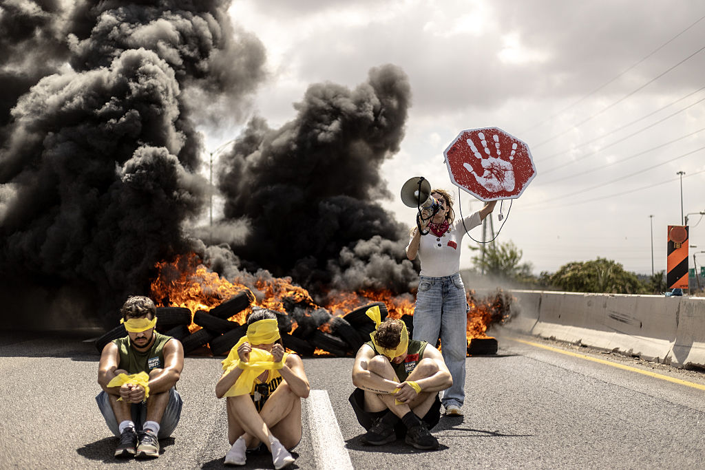 Demonstrations continue in Tel Aviv demanding a ceasefire in Gaza and the return of Israeli hostages