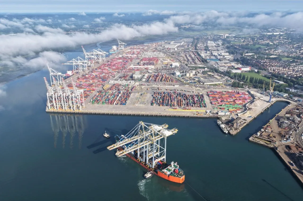 DP World’s Mega Cranes: A Game-Changer for UK Port Capacity and Trade