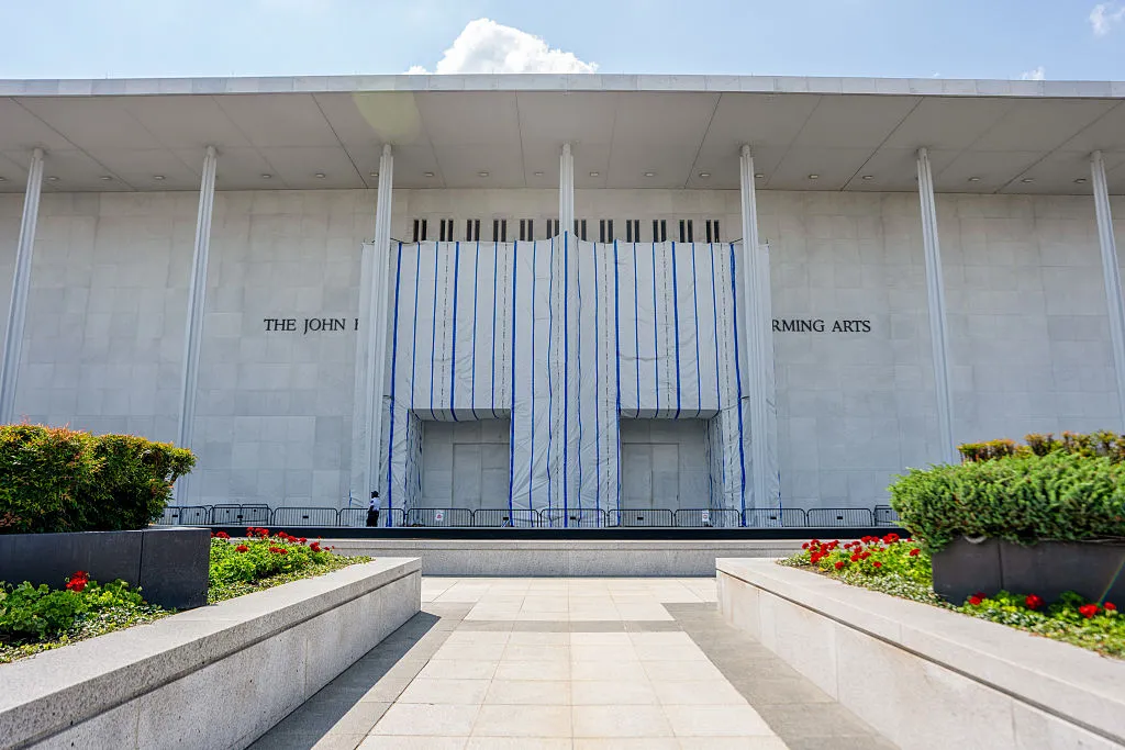 Marble Facades and Falling Plaster: Why the Kennedy Center’s Shutdown Exposes a Deep Institutional Rot