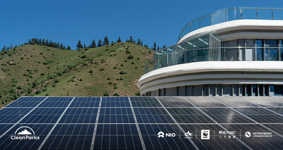 Các tấm pin mặt trời loại n của Astronergy tạo ra điện xanh tại hệ thống tiêu thụ điện năng quang điện đầu tiên trên thế giới ở Vườn quốc gia Núi Thanh Liên.