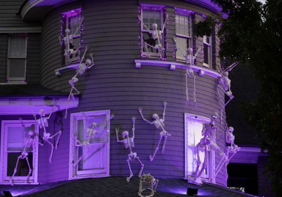 Decorated Halloween houses in San Francisco