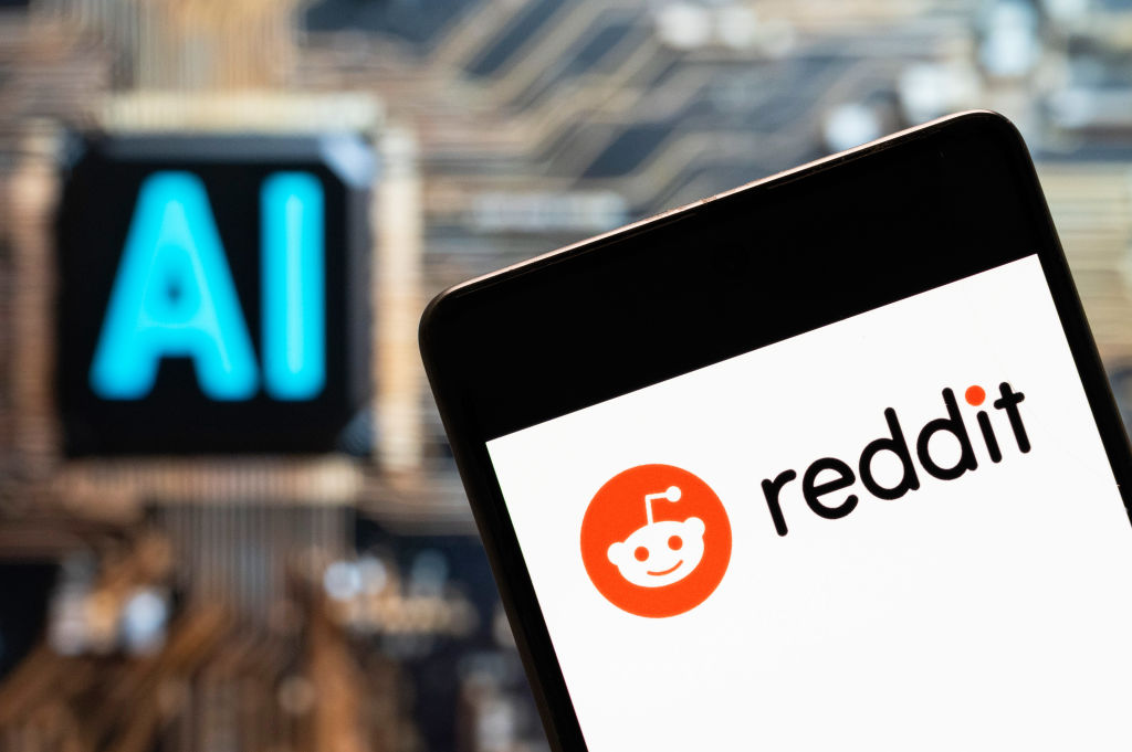Reddit Hợp tác Với OpenAI Để Mang Nội dung Lên ChatGPT Và Công cụ Trí tuệ Nhân tạo Lên Reddit