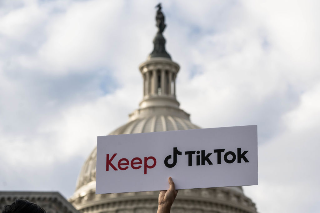 Một nhóm Người sáng tạo TikTok đang kiện Mỹ nhằm ngăn chặn việc có thể cấm ứng dụng
