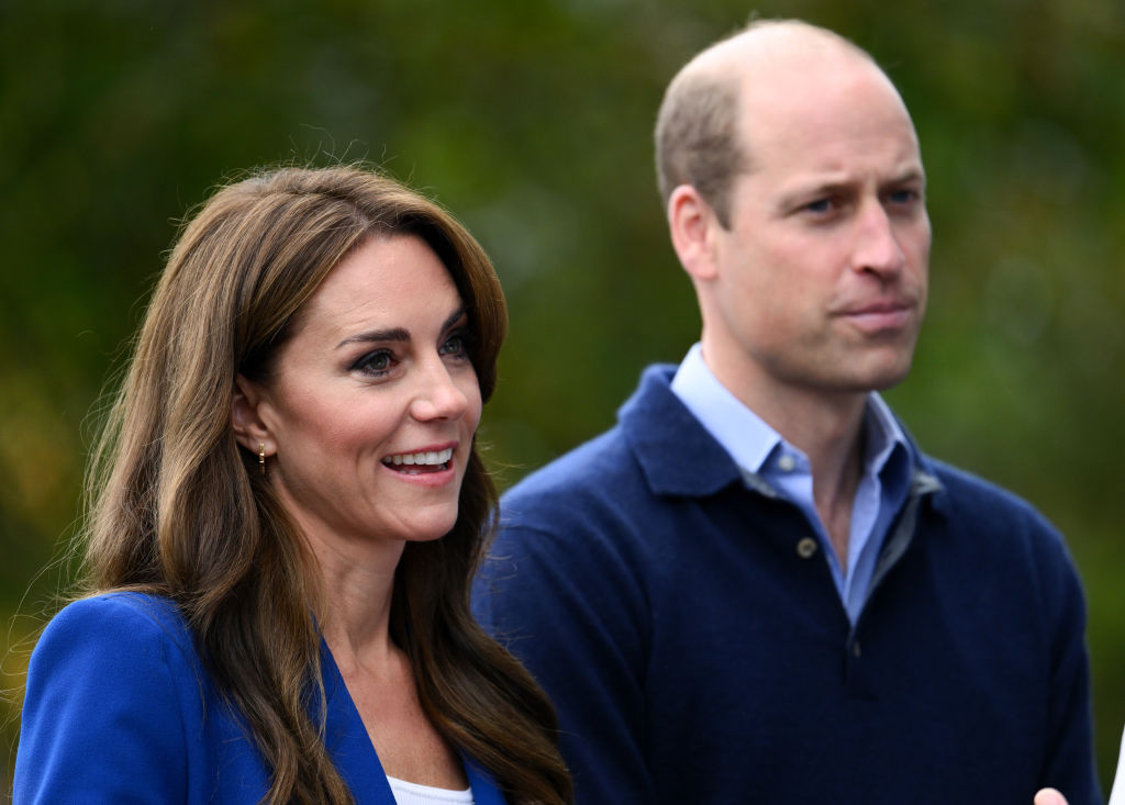 Hoàng tử William Chia sẻ Cập nhật Mới về Vợ Kate Middleton Sau Chẩn đoán Ung thư của Bà