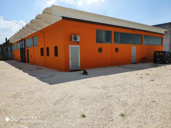 Capannone in vendita a Casale di Scodosia (Padova) foto-197748