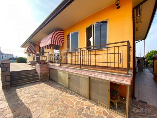 Bifamiliare in vendita a Boara Pisani (Padova) foto-1240528