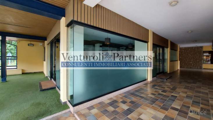 Negozio in vendita a Mazzano (Brescia) foto-205509