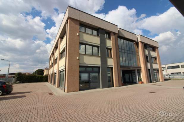 Negozio in vendita a Mestrino (Padova) foto-206830