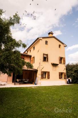 Rustico in vendita a Pieve del Grappa (Treviso) foto-1328269