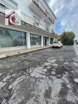 Negozio in vendita a Piazzola sul Brenta (Padova) foto-1333052