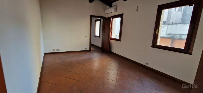 Ufficio in affitto a Este (Padova) foto-1343537