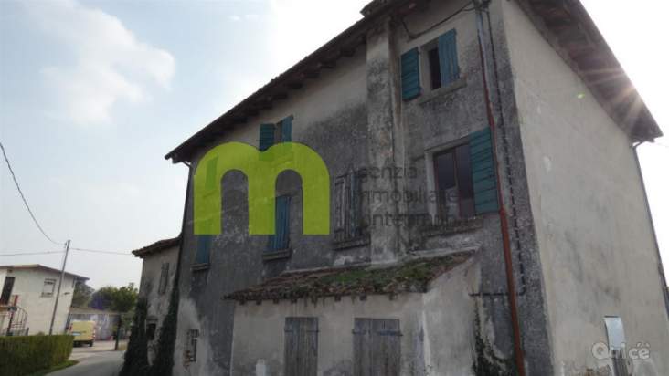 Rustico in vendita a Vedelago (Treviso) foto-224920