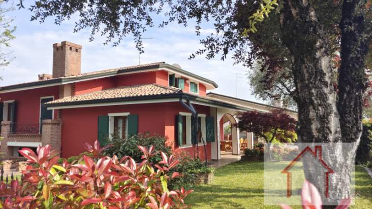 Villa in vendita a Arcade (Treviso) foto-1369300