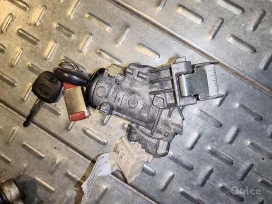 Blocchetto accensione TOYOTA YARIS 1364cc D 2013 foto-1513969