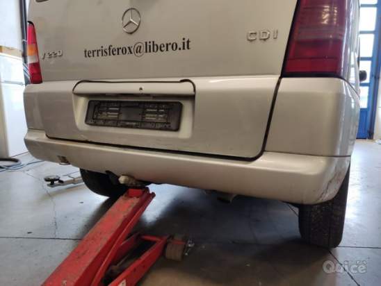 Paraurti posteriore MERCEDES-BENZ VITO  del 1999 foto-1515767