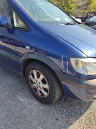 Parafango destro OPEL ZAFIRA  del 2003 foto-1515919