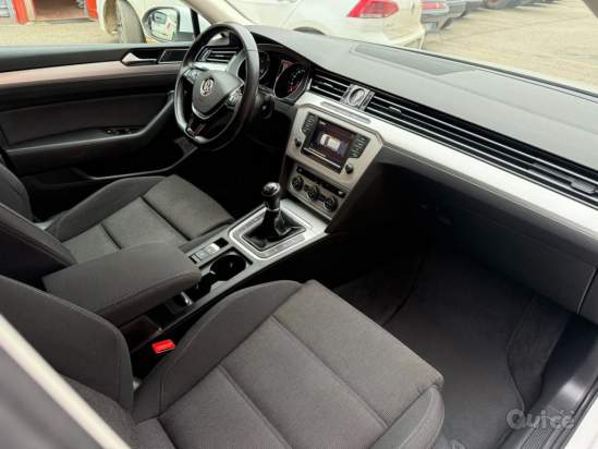 VOLKSWAGEN Passat Variant foto-1529391