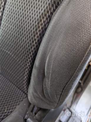 Sedile anteriore sx MITSUBISHI PAJERO  del 2000 foto-1530243