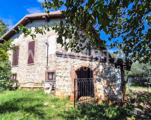 Rustico in vendita a Nuvolera (Brescia) foto-1532884