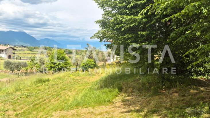 Terreno in vendita a Soiano del Lago (Brescia) foto-1532983