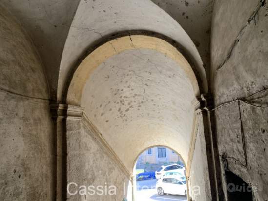 Magazzino in vendita a Nepi (Viterbo) foto-1534307