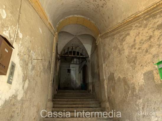 Magazzino in vendita a Nepi (Viterbo) foto-1534305