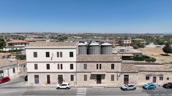 Capannone in vendita a Modica (Ragusa) foto-260110