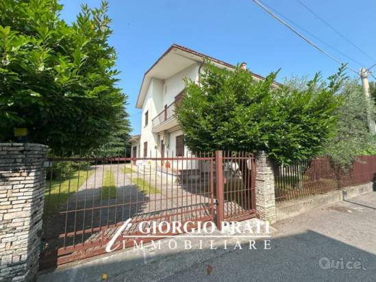 Casa singola in vendita a Bassano del Grappa (Vicenza) foto-260217