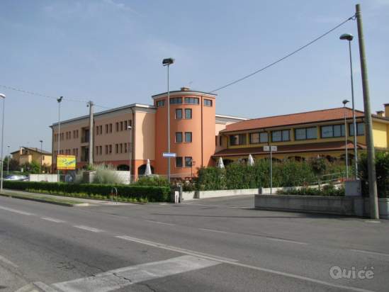 Negozio in affitto a Selvazzano Dentro (Padova) foto-1535213